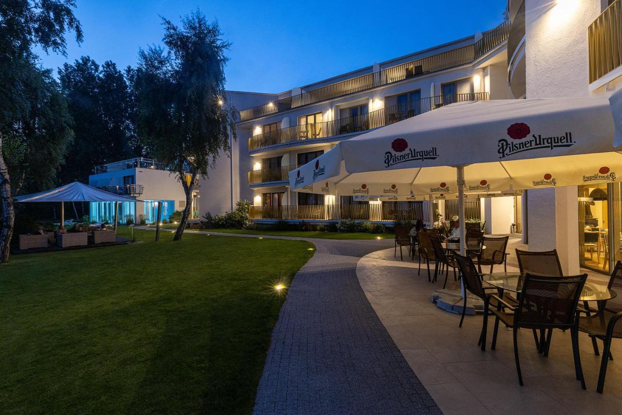 Hotel Meridian Chałupy Екстериор снимка